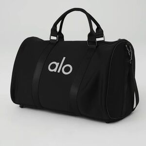 ALO YOGA DUFFLE BAG